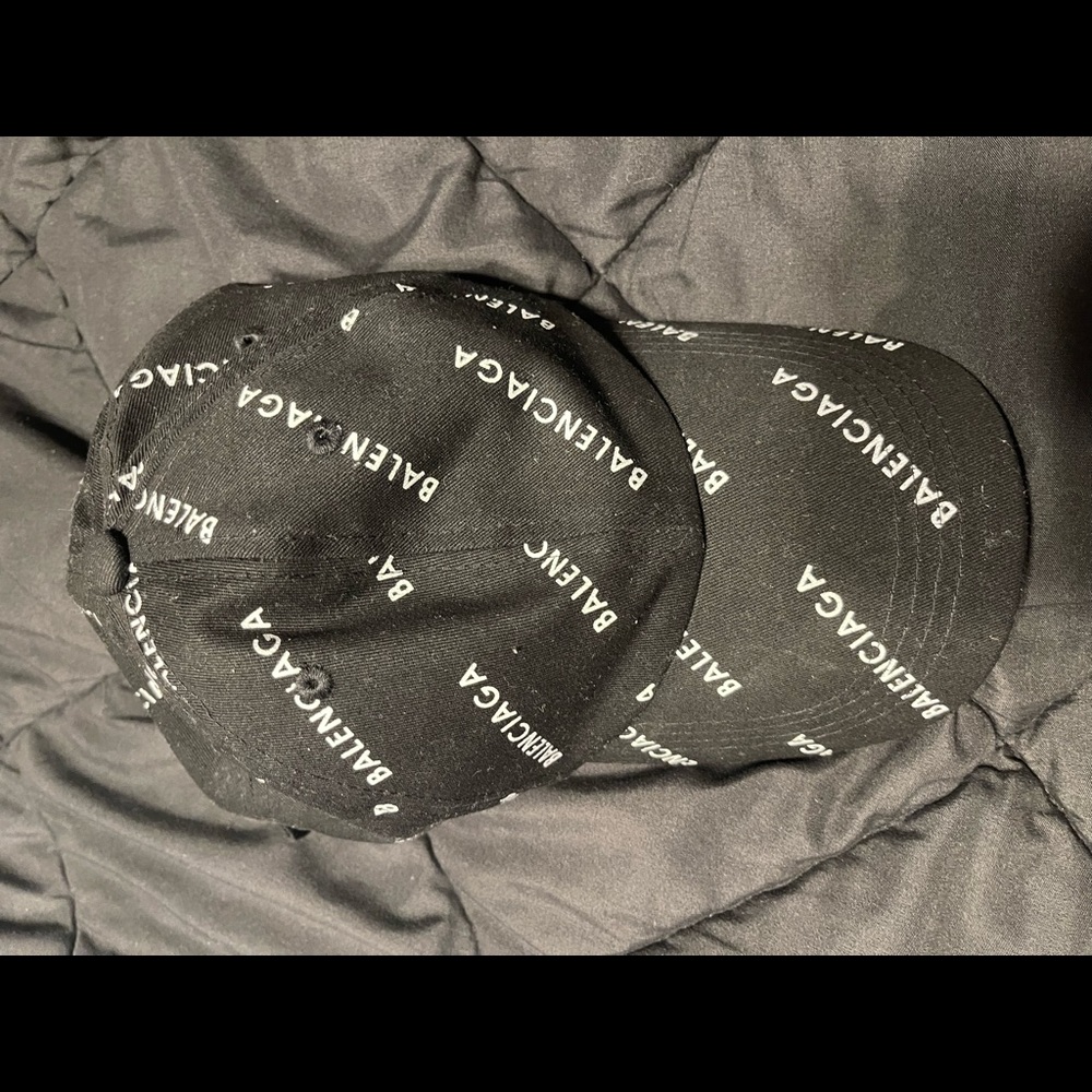 Balenciaga Cap